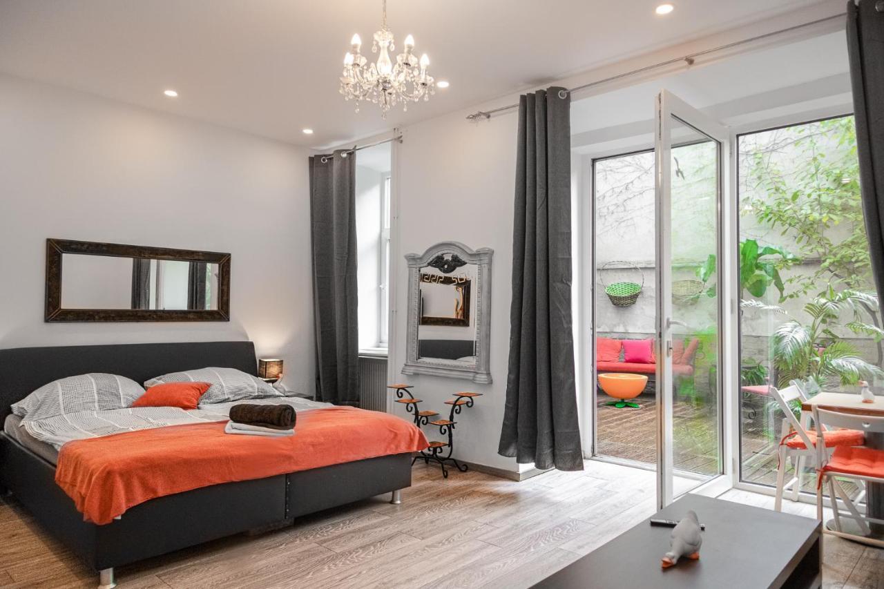 Fullfilling 3Br Shared Apartment With Pleasing Patio Wien Ngoại thất bức ảnh