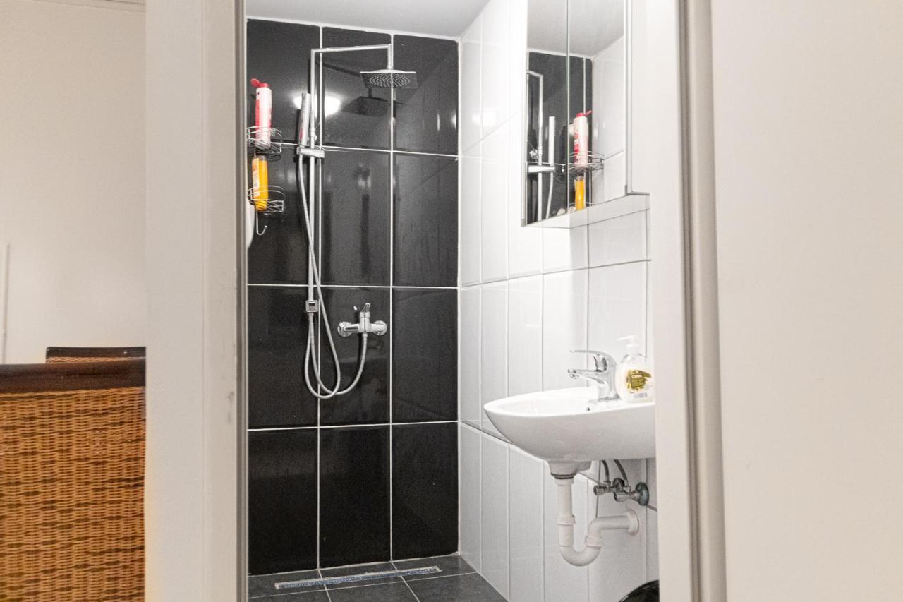 Fullfilling 3Br Shared Apartment With Pleasing Patio Wien Ngoại thất bức ảnh