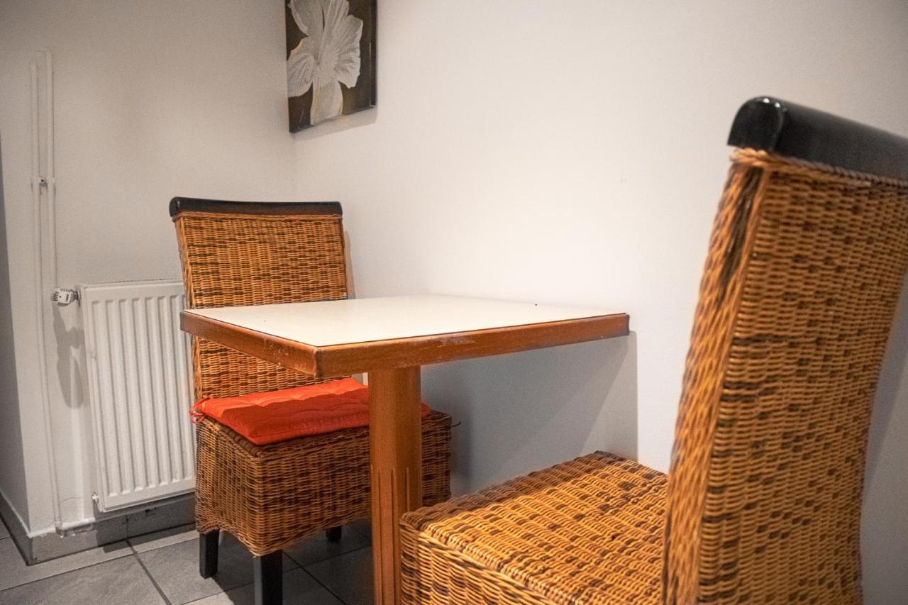 Fullfilling 3Br Shared Apartment With Pleasing Patio Wien Ngoại thất bức ảnh