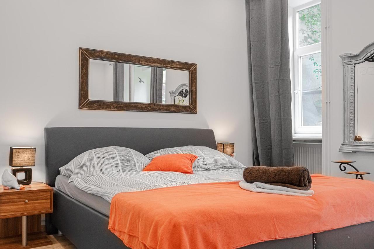 Fullfilling 3Br Shared Apartment With Pleasing Patio Wien Ngoại thất bức ảnh