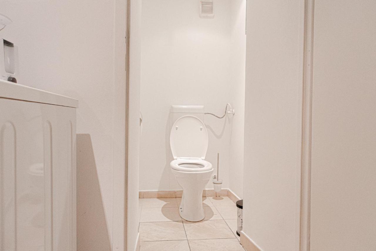 Fullfilling 3Br Shared Apartment With Pleasing Patio Wien Ngoại thất bức ảnh
